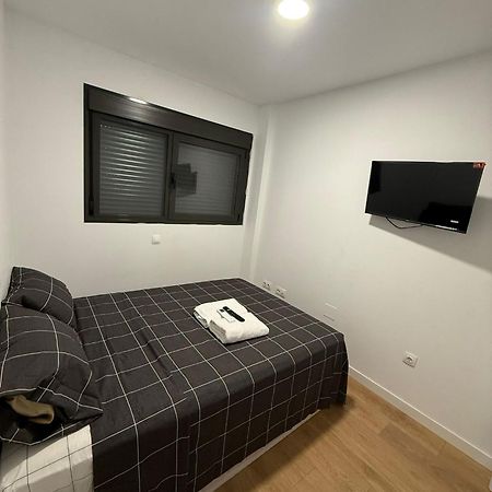 To Room Madrid Porras Exterior photo